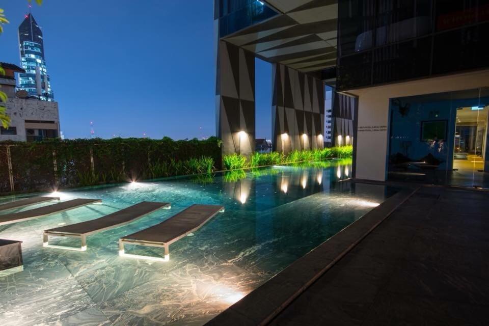 Boonrumpa Accommodation Bangkok Dış mekan fotoğraf